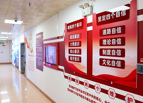 强化标杆引领，推进阵地建设